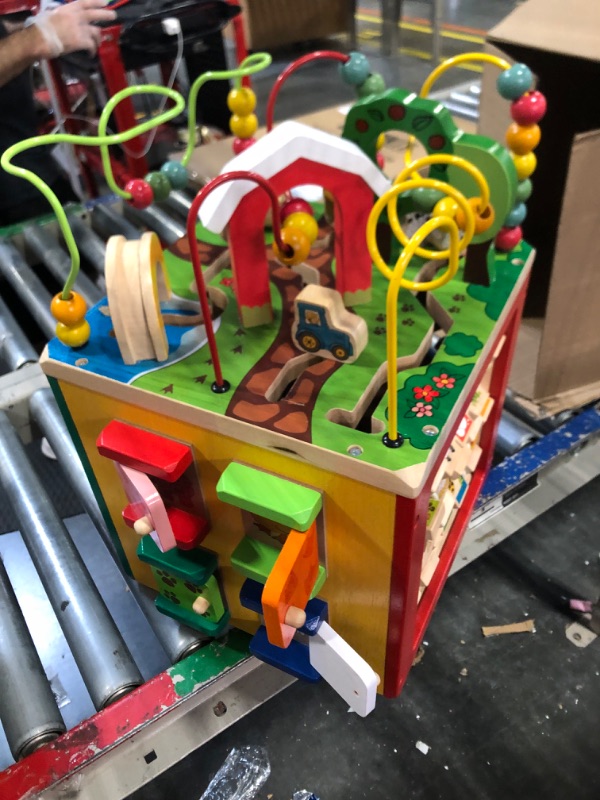 Photo 1 of Battat - Activity Cube With Farm Theme - Educational Wooden Toys For Toddlers And Kids - 1 Year +
