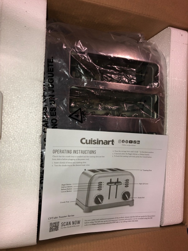 Photo 3 of *** NOT FUNCTIONAL**** SELLING AS PARTS*****Cuisinart CPT-180P1 Metal Classic 4-Slice Toaster, Brushed Stainless Brushed Stainless 4 Slice-New Toaster