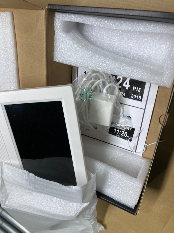 Photo 3 of *** NOT FUNCTIONAL**** SELLING AS PARTS***** Digital Calendar Alarm Clock, 7" HD Large Screen Display, New Multiple Clock Modes Auto-Dimming Clock, Non-Abbreviated Day Date for Alzheimer's and Dementia Memory Loss Impaired Vision - White