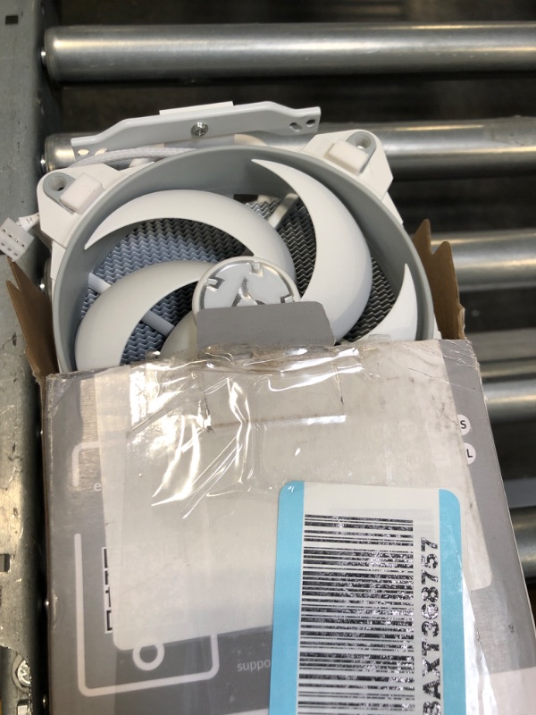 Photo 3 of ARCTIC Freezer 34 Esports Duo - Tower CPU Cooler with BioniX P-Series case Fan in Push-Pull, 120 mm PWM Fan, for Intel and AMD, LGA1700 Compatible - Grey/White Freezer 34 eSports DUO Freezer 34 eSports DUO