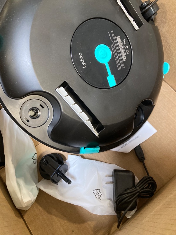 Photo 4 of (2024 Upgrade)Cordless Robotic Pool Cleaner - 70Mins Pool Vacuum For Above Ground Pool,15KPa Powerful Suction,Water Sensor,Self-Parking,Pool Cleaner Robot For Flat Bottom Pools Up To 38Ft,Bright Green
***Missing one wheel*** 