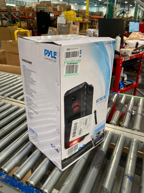 Photo 1 of Pyle Portable 500W PA Speaker System - Outdoor Wireless Bluetooth Compatible Battery Powered Rechargeable Karaoke Sound Speaker Microphone Set w MP3 USB FM Radio AUX DJ LED Lights
***Microphone is damaged*** 