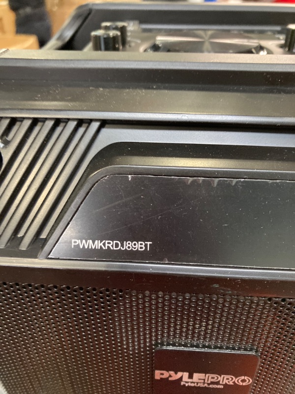 Photo 1 of Pyle Portable 500W PA Speaker System - Outdoor Wireless Bluetooth Compatible Battery Powered Rechargeable Karaoke Sound Speaker Microphone Set w MP3 USB FM Radio AUX DJ LED Lights
***Microphone is damaged*** 