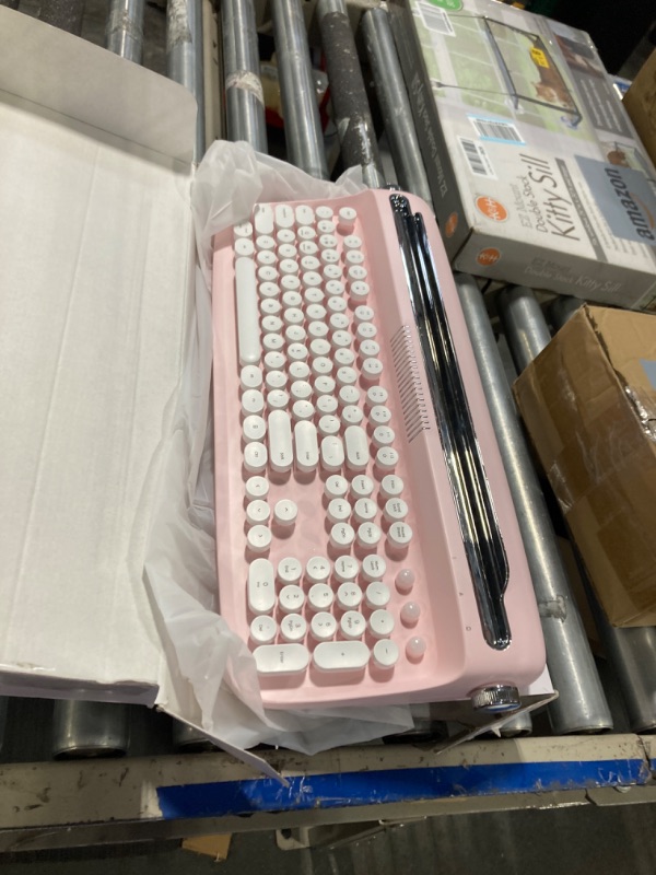 Photo 2 of **missing charging/power cord** YUNZII ACTTO B503 Wireless Typewriter Keyboard, Retro Bluetooth Aesthetic Keyboard with Integrated Stand for Multi-Device (B503, Baby Pink)
