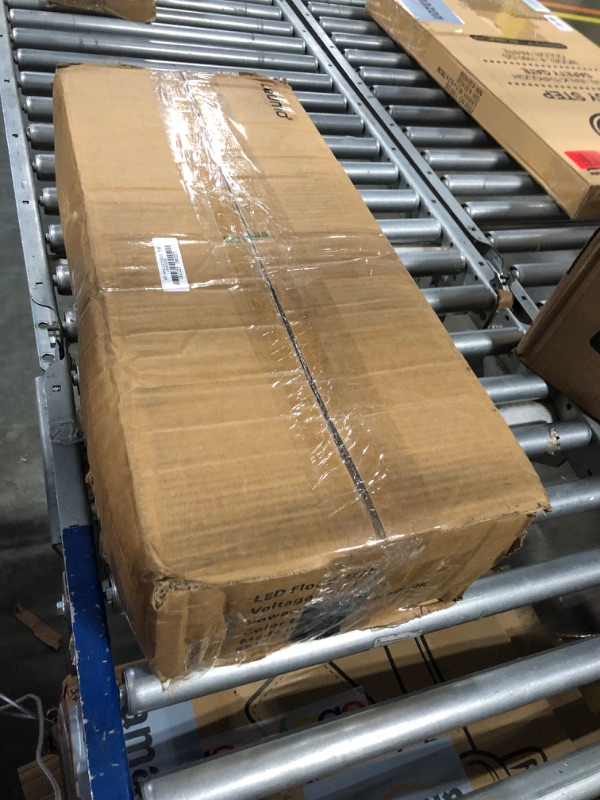 Photo 1 of ****MISSING PIECES//SOLD AS PARTS ONLY****ALL SALES ARE FINAL***NO RETURNS*** 
Rough Country 6" Suspension Lift Kit for 2012-2018 Ram 1500 4WD - 33231