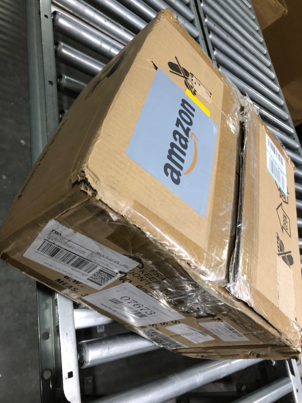 Photo 1 of Modern LED Chandelier Dining Room Lights for Island Kitchen Pendannt Lighting Fixtures Crytsal Ceiling Hanging Light Remote Dimmable