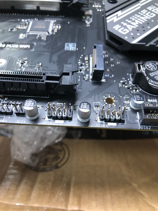 Photo 5 of B650PWIFI - Msi Pro B650-P WIFI Socket AM5 AMD B650 USB 3.2 G1 USB 3.2 G2 USB-C G2x2 USB-C G2 2.5 Gigabit LAN Wifi 6 Bluetooth Onboard Graphics HD Audio 8-Channel Motherboard