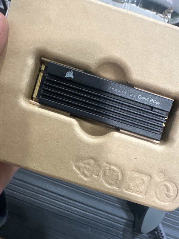 Photo 2 of Corsair MP600 PRO LPX 2TB M.2 NVMe PCIe x4 Gen4 SSD - Optimized for PS5 (Up to 7,100MB/sec Sequential Read & 6,800MB/sec Sequential Write Speeds, High-Speed Interface, Compact Form Factor) Black