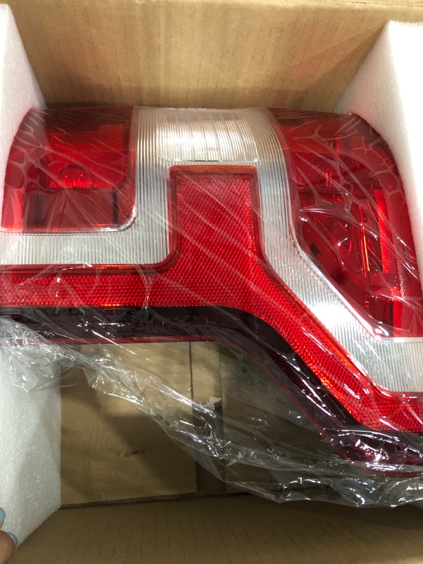 Photo 2 of MZORANGE Brake Tail Light Rear Lamp For Ford F150 F-150 2018 2019 2020 (Right Passenger Side)