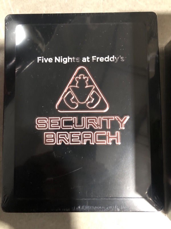 Photo 2 of * incomplete * see images *
Five Nights at Freddy's: Security Breach (XSX) Collector's Edition Xbox Series X Collector's