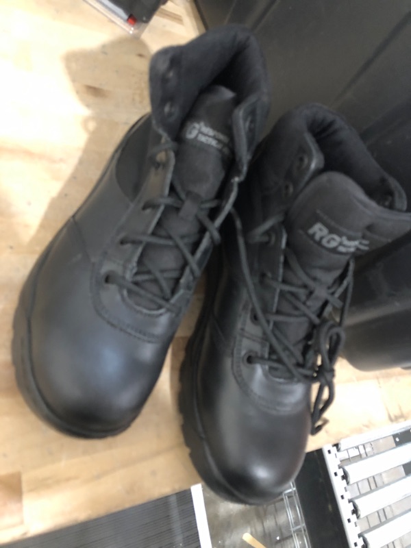 Photo 1 of mens boots size 10.5