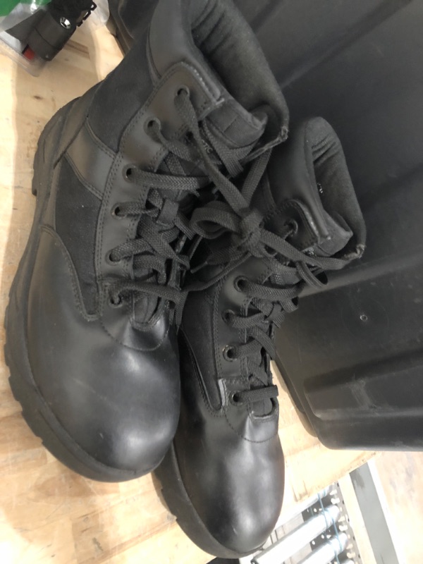 Photo 1 of mens boots size 13