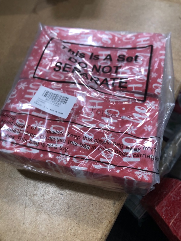 Photo 1 of 200pc snowflake towels - red 