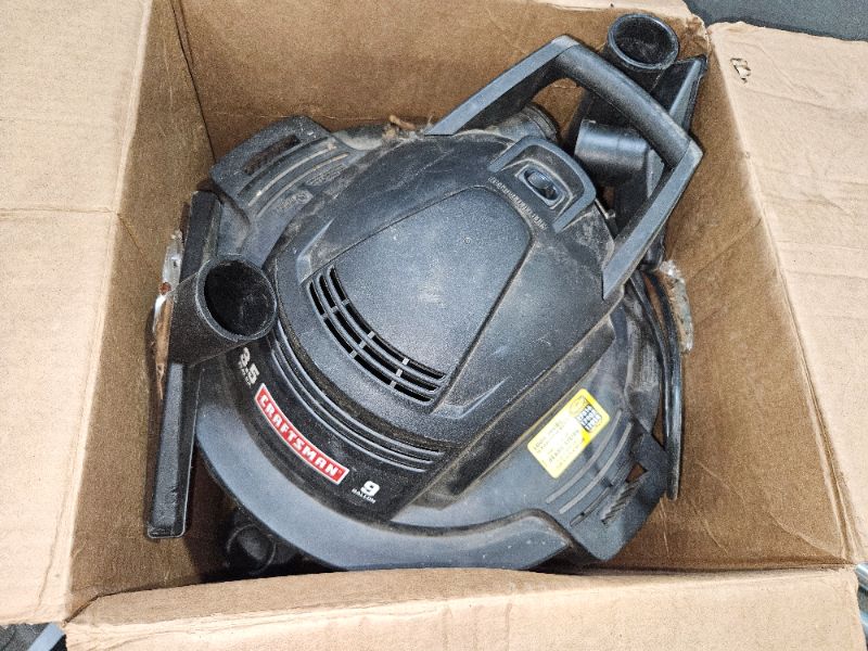 Photo 2 of (VISIBLY USED)  CRAFTSMAN CMXEVBE18590 9 Gallon 4.25 Peak HP Wet/Dry Vac, General Purpose Portable Shop Vacuum with 3 Dust Collection Bags and Attachments 9 Gal 4.25 Peak HP w/ Dust Bags