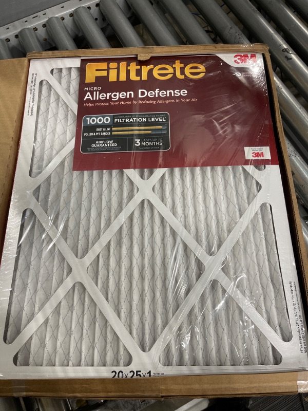 Photo 1 of 3M Filtrete Allergen Defense Filter AD03-2PK-6E-NA, MPR 1000, 20 in x