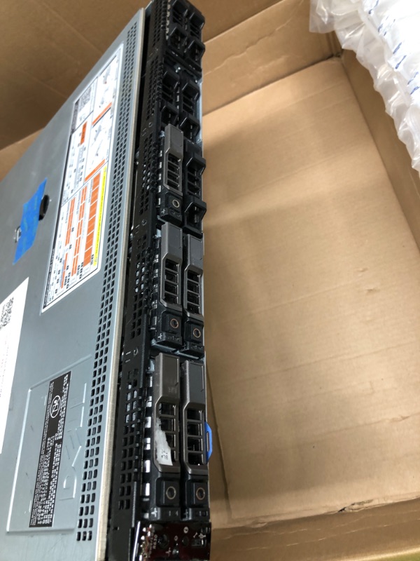 Photo 4 of [FOR PARTS, READ NOTES]
Premium Dell PowerEdge R630 8 Bay SFF 1U Rackmount Server, 2X Xeon E5-2680 V3 2.5GHz 12 Core, 8X 900GB 10K SAS 2.5 Drives