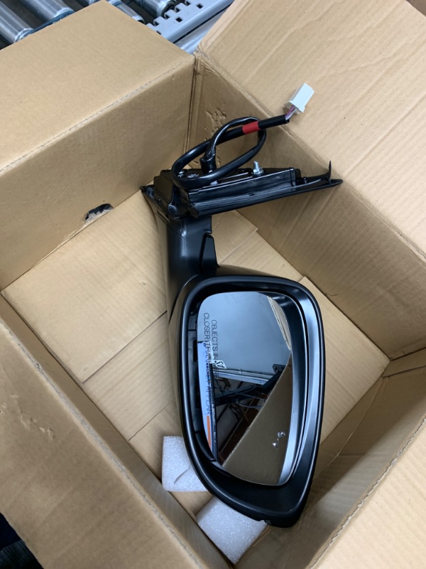 Photo 1 of 2021 VW Jetta with Blind Spot Detection (without Turn Signal / Marker Light) Passenger Side Power Heated Mirror TRQ MRA17381

