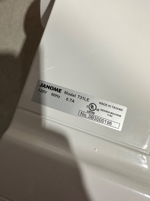 Photo 2 of (READ FULLL POST) Janome 3160QDC-T Computerized Quilting and Sewing Machine
