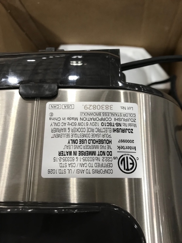 Photo 7 of ***CORD DOESN'T RETRACT - MISSING SPOON BRACKET AND MEASURING CUP***
Zojirushi NS-TSC10 5-1/2-Cup (Uncooked) Micom Rice Cooker and Warmer, 1.0-Liter 5.5 cups Rice Cooker