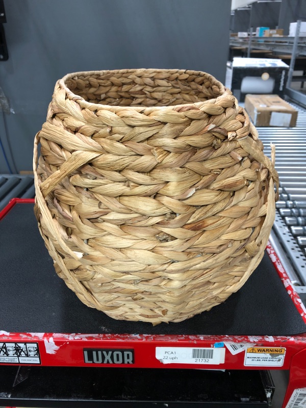 Photo 3 of 12 in. x 16 in. Water Hyacinth Round Basket