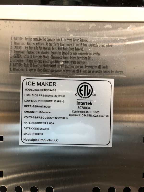 Photo 1 of **NONREFUNDABLE**FOR PARTS OR REPAIR**SEE NOTES**
Igloo 44 lb Dual Purpose Ice Cube Maker & Dispensing Shaver, 12 Cubes Every 7-15 Minutes, 44 Lbs Daily, LED Touch Control Panel with Indicator Lights, Includes Ice Basket & Scoop, Stainless Steel 44 Lb Sta