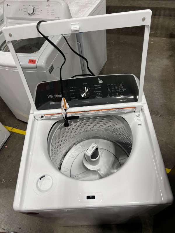 Photo 3 of Whirlpool 4.6-cu ft High Efficiency Impeller Top-Load Washer (White)
