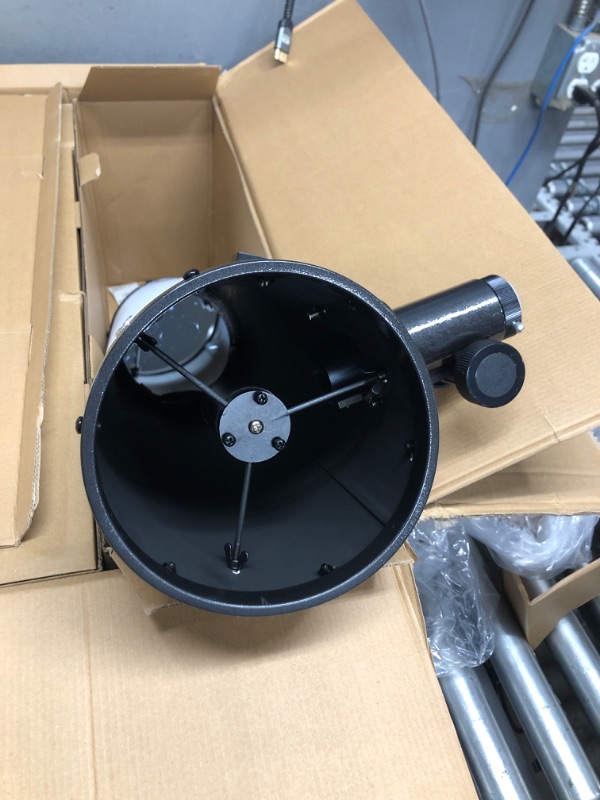 Photo 4 of HEXEUM Telescope 130EQ Astronomical Reflector - Manual Equatorial for Adults Astronomy. Comes with 2X Barlow Lens Phone Adapter and Moon Filter & Sun Fliter, Wireless Control, White