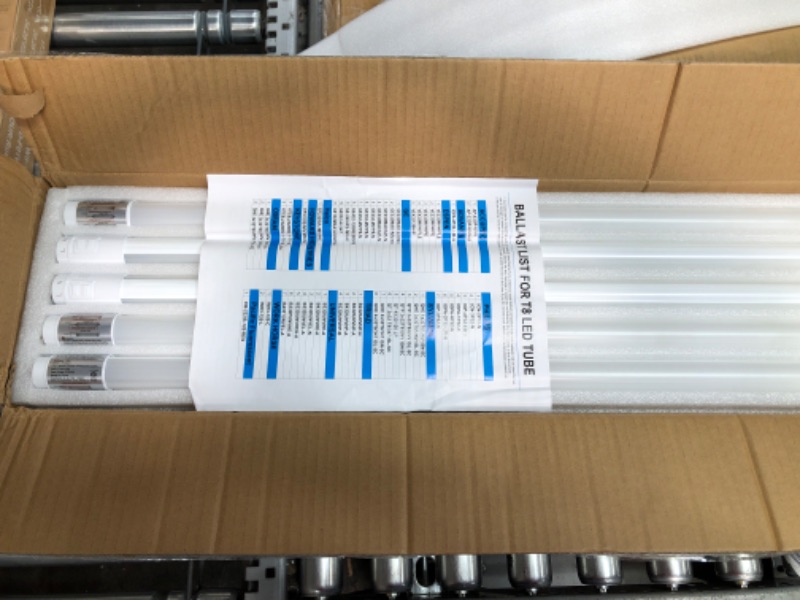 Photo 2 of 20 Pack 3CCT 4FT LED T8 Hybrid Type A+B Light Tube, 18W, 4000K/5000K/6500K Selectable, Plug & Play or Ballast Bypass, Single or Double End Powered, 2300lm, Frosted Cover, T8 T10 T12, 120-277V, UL, FCC