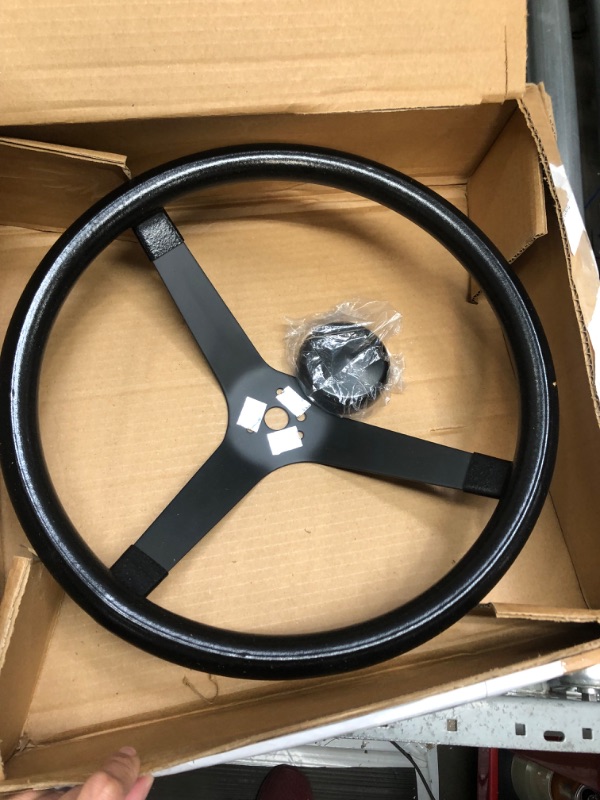 Photo 1 of Grant 332 Performance Series Racing Steering Wheel