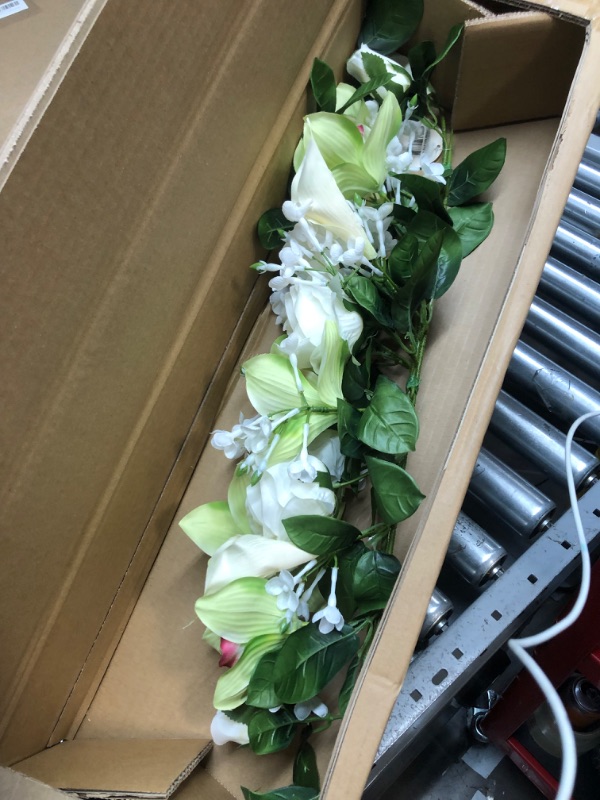 Photo 2 of 28 in. Artificial White Rose and Calla Lily Swag