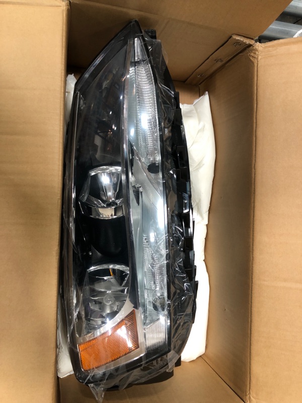 Photo 2 of KAX Headlight Assembly for 2011-2018 VW Amber Reflector Clear Lens Chrome Housing 5C7941006?VW2503146 #04