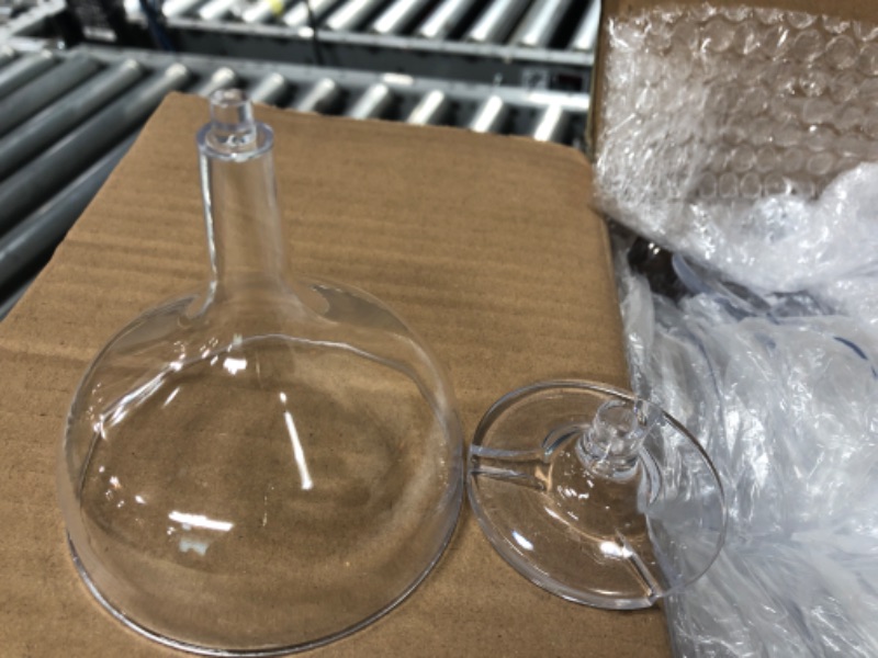Photo 1 of 150 Pcs Champagne Glasses 5 oz Unbreakable Plastic Martini Glasses Disposable Wine Cups Stackable Stemmed Champagne Coupe Shatterproof Party Stem Cups for Wedding Birthday Bar Margarita (Clear) Clear 150
