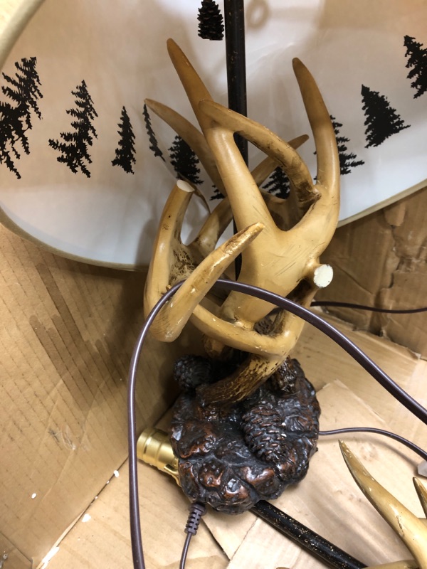 Photo 2 of *SEE NOTES* Ebros Large 26.25"H Wildlife Rustic Cabin Lodge Vintage Design Decor 3 Entwined Antlers with Pine Cones Table Lamp Statue with Shade and Pull Down Switch Forest Buck Deer Antler Desktop Lamps Accent