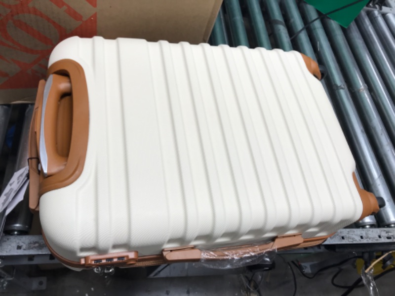 Photo 2 of *NEW* Coolife Luggage Set 3 Piece Luggage Set Carry On Suitcase Hardside Luggage with TSA Lock Spinner Wheels(White, 3 piece set (DB/TB/20)) White 3 piece set (DB/TB/20)