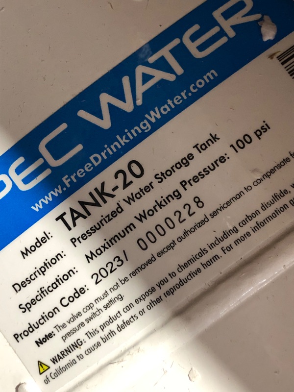 Photo 4 of * used * see all images *
APEC TANK-20 20 Gallon Pre-pressurized Reverse Osmosis Water Storage Tank