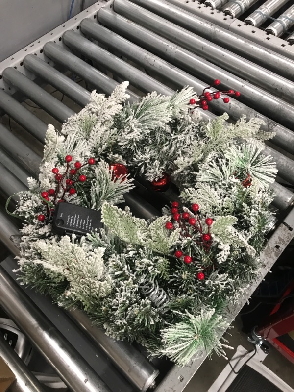 Photo 1 of 24 inch snow christmas wreath