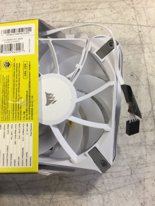 Photo 2 of Corsair iCUE AF120 RGB Elite 120mm PWM Fan - Eight RGB LEDs - AirGuide Technology - Fluid Dynamic Bearing - Zero RPM Fan Mode - CORSAIR iCUE Software Compatible - White AF RGB ELITE Single (120mm) White