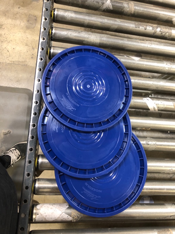 Photo 1 of 20 gallons bucket caps 3 pack