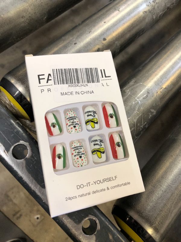 Photo 1 of 24 Pcs Mexico Press on Nails Oval Shape Short Fake Nails Mexico Flag Patriotic Designs False Nails Acrylic Nails Full Cover Glue on Nails Artificial False Nails for Women Girls DIY Manicure Decorations Style F