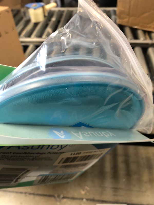 Photo 1 of Knee Cast Cover for Shower Waterproof Bandage Cast Protector for Knee Replacement Surgery, Wound, Burns Watertight Protection Reusable,Fit knee Thigh Circumference 11.8" to 20.8"