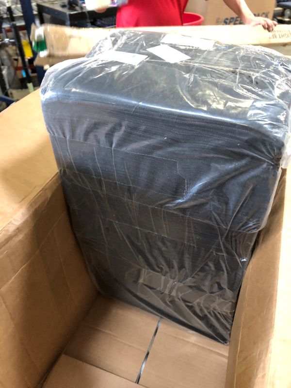 Photo 1 of Kinlop 100 Pieces 31.5 x 71 Inch Disposable Bed Sheets Non-Woven Spa Fabric Sheets Black Waterproof Oil Proof Bed Cover Massage Table Sheets for Travel Spa Tattoo Hotel Salon