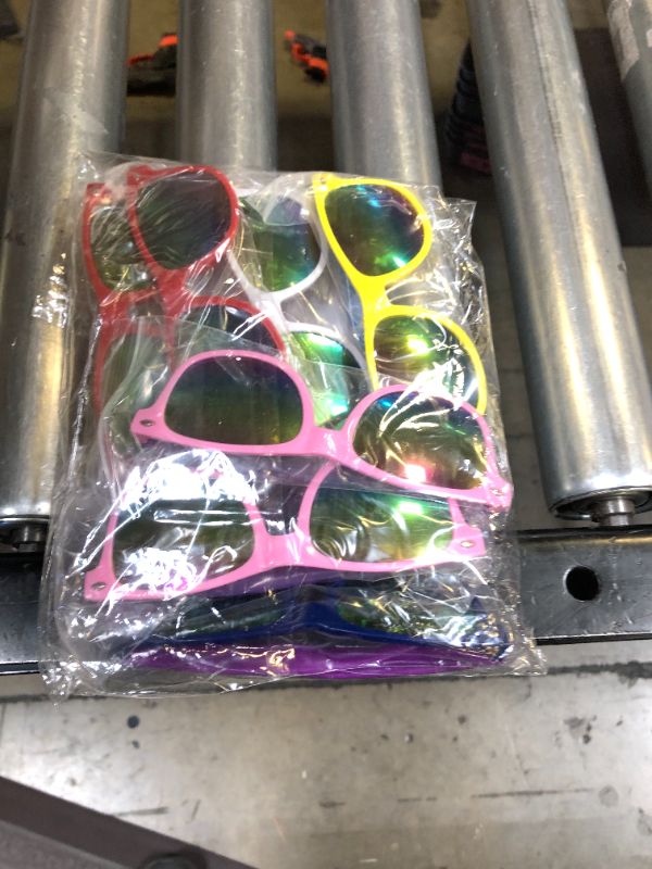 Photo 1 of KIDS SUNGLASSES 