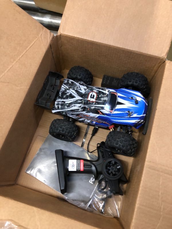 Photo 2 of DEERC H16E Brushless Racing RC Truck,Max 70kph,1:16 4X4 RTR Fast Hobby RC Cars for Adults & Boys,All Terrains RC Monster Truck,Off Road Electric Vehicle Gift,2 Li-po Batteries