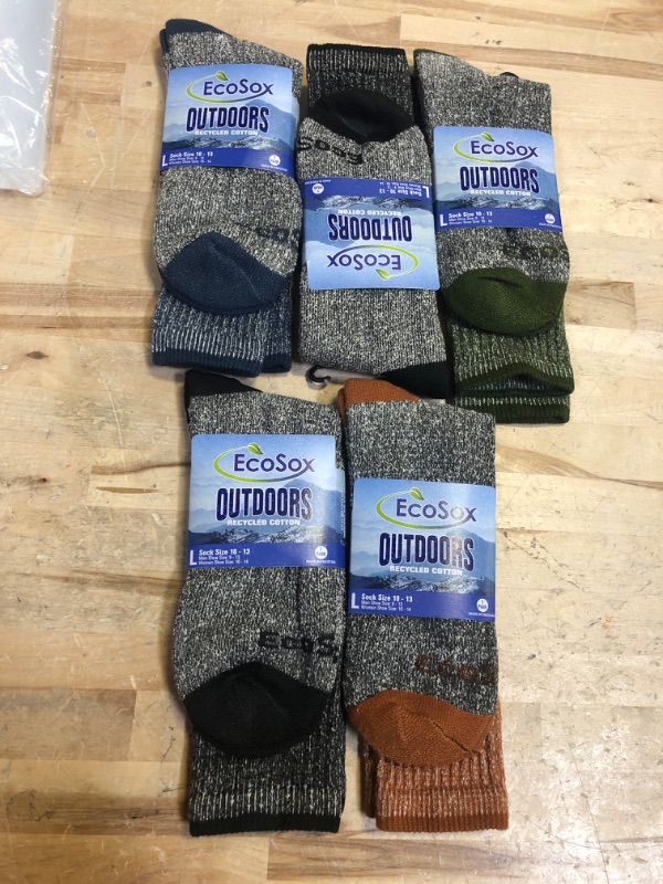 Photo 1 of 5 PACK ECOSOX OUTDOORS RECYCLES COTTON SOCKS SIZE L(10-13)