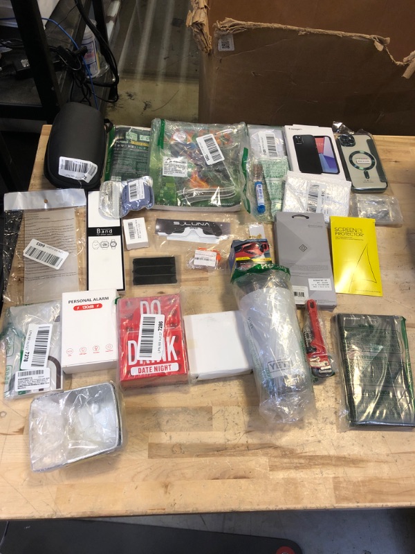 Photo 1 of 29 PCS MICS. ITEMS BAG LOT - SOLD AS IS