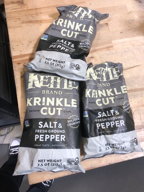 Photo 2 of 3 PCK Kettle Brand Potato Chips, Krinkle Cut, Salt & Fresh Ground Pepper Kettle Chips, 7.5 oz Bag EXP MAY 25 2024
