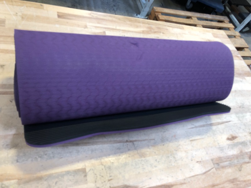 Photo 1 of ++UNKNOWN SIZE++ YOGA MAT - PURPLE