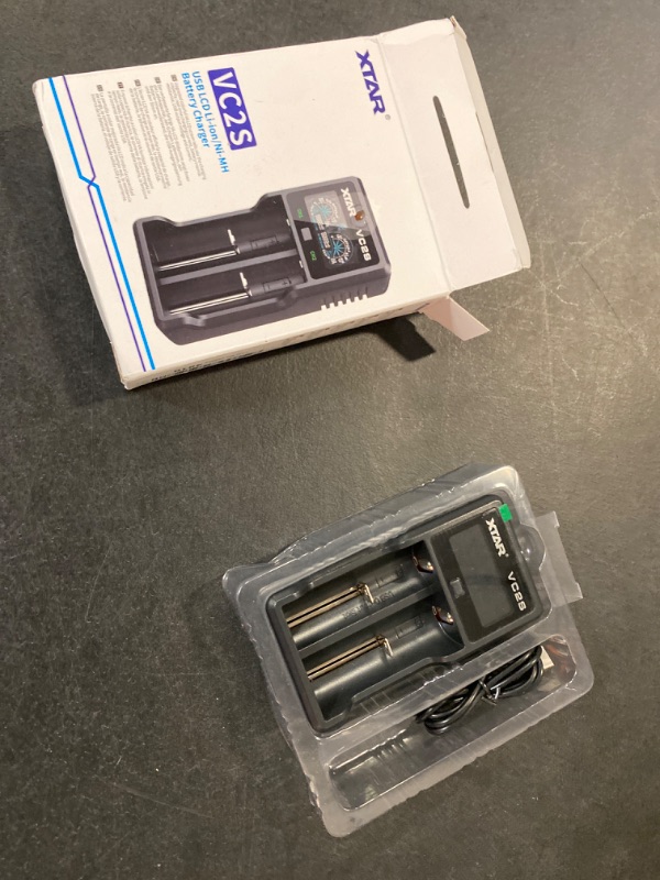 Photo 1 of XTAR VC2SL Type C 18650 Battery Charger Universal Intelligent LCD Display 21700 Charger with USB Output for Rechargeable Batteries Li-ion 18650 21700 18350 16340 14500 Ni-MH/Ni-Cd A AA AAA
