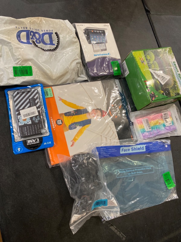 Photo 1 of 8 piece miscellaneous bundle