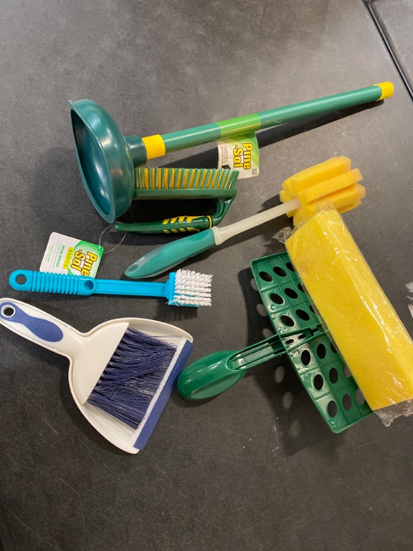 Photo 1 of 6 pcs cleaning supplies 